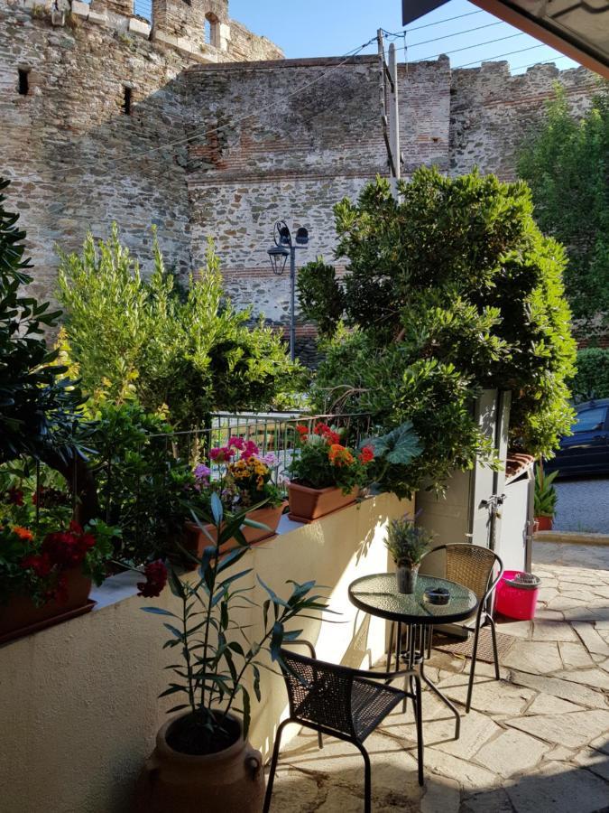 Frida'S House In Old Town Thessaloniki Appartement Buitenkant foto