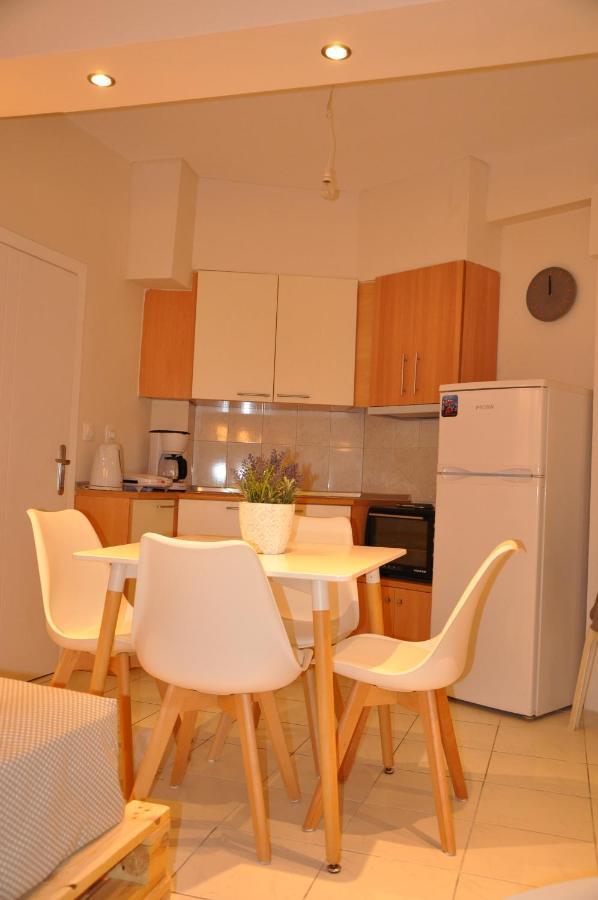 Frida'S House In Old Town Thessaloniki Appartement Buitenkant foto